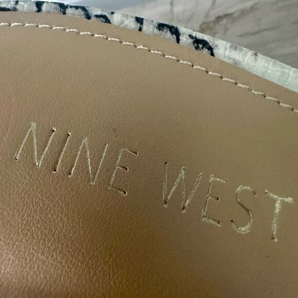 Nine West Andre, snakeskin slip on sandals. - Picture 2 of 7